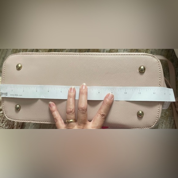 Cute Pink Hue Structured Purse 👛 Classic Style medium size - Picture 15 of 16